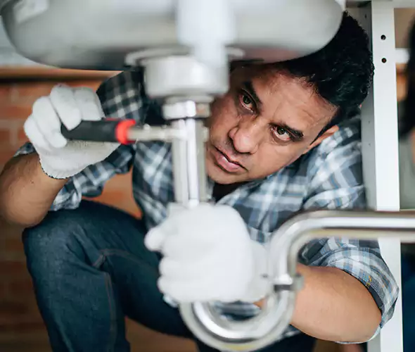 Expert Plumber for Leak Detection in Santa Ana, CA: Schedule Affordable Leak Detection Services with Us