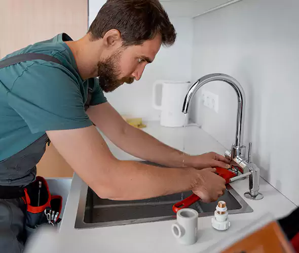 Professional Sink Installation Specialist in Santa Ana, CA: Schedule Professional Sink Setup Services with Us