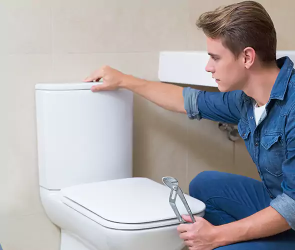 Expert Plumber for Toilet Replacement in Santa Ana, CA: Schedule Affordable Toilet Replacement Services with Us